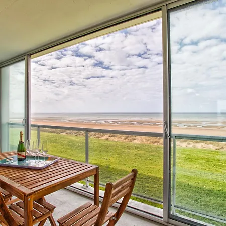 Seafront Flat Near Cabourg With Free Private Parking Apartment