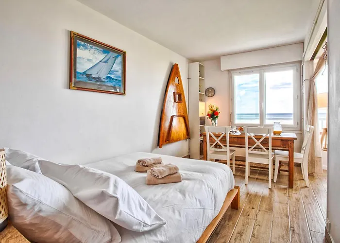 Seafront Flat Near Cabourg With Free Private Parking Appartement *