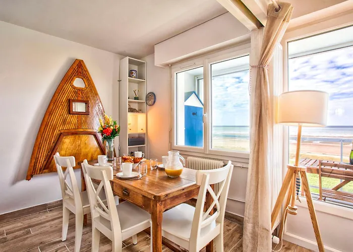 Seafront Flat Near Cabourg With Free Private Parking Varaville